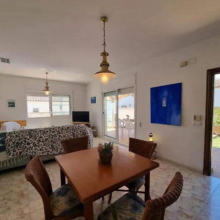 Casa Confortable Cerca De La Playa Con Piscina Privada - Hisp-236-72 Casa de vacances