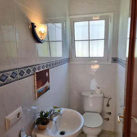 Casa Confortable Cerca De La Playa Con Piscina Privada - Hisp-236-72 *